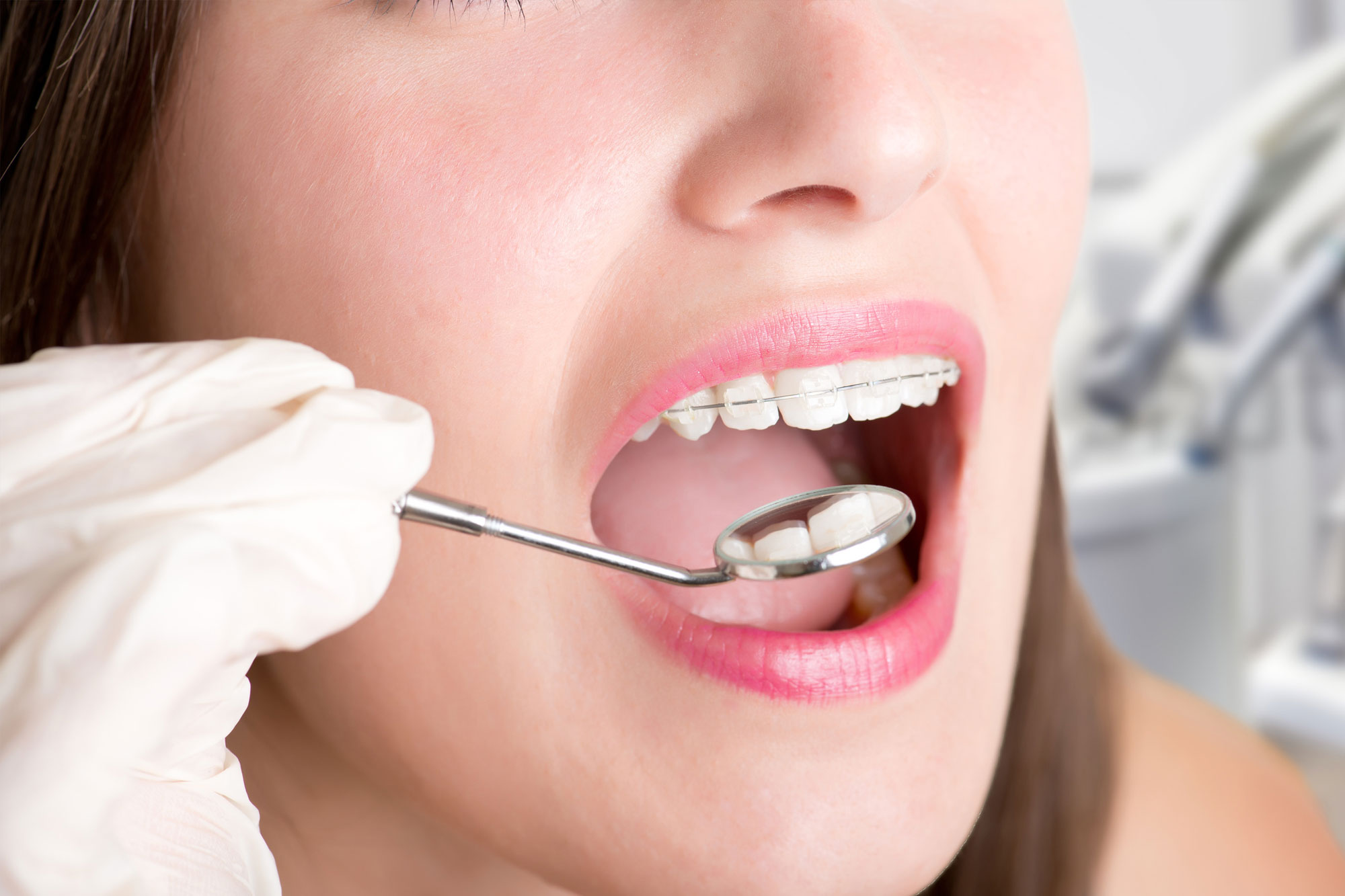 Clínica Dental Cuatro Caminos